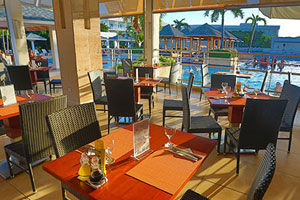Snack & Grill Bar - Valentin Perla Blanca Adults-Only All Inclusive Resort